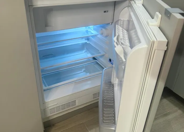 Elegance Prestige Free Garage Netflix Breslavia