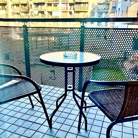 Elegance Prestige Air Conditioning & Free Garage Netflix Daire Wroclaw