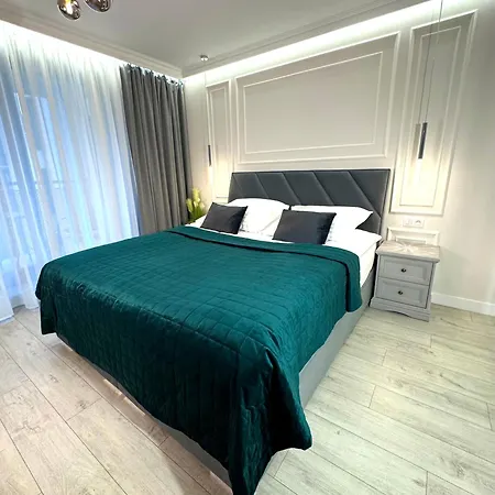 Elegance Centrum Air Conditioner & Garage For Free * Wroclaw