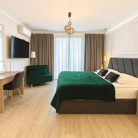 Elegance Prestige Air Conditioning & Free Garage Netflix Вроцлав