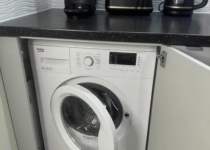 Elegance Prestige Free Garage Netflix *